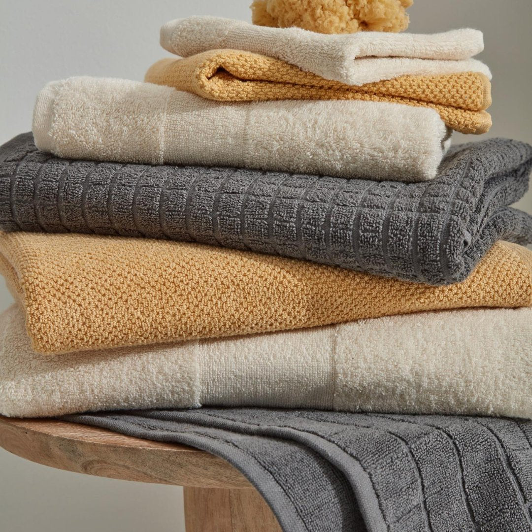 Sustainable + Eco-Friendly Bath Towels  DoneGood