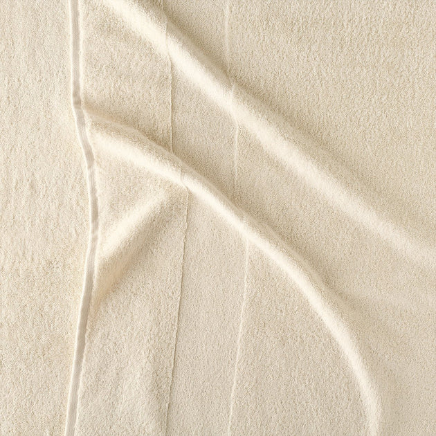http://donegood.co/cdn/shop/products/luxe-organic-cotton-towel_color_eggnog_02_34ae8402-27c1-4548-b15c-0ac9f8c899ec_1200x630.jpg?v=1668614535