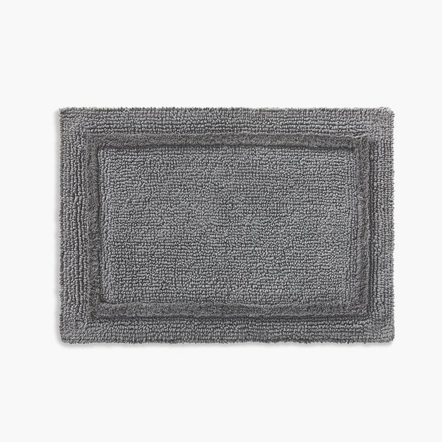 http://donegood.co/cdn/shop/products/luxe-reversible-bath-rug_color_smoke_02_de88a6d6-b2ca-4d02-88f6-bd3e434033d1_1200x630.jpg?v=1635992635