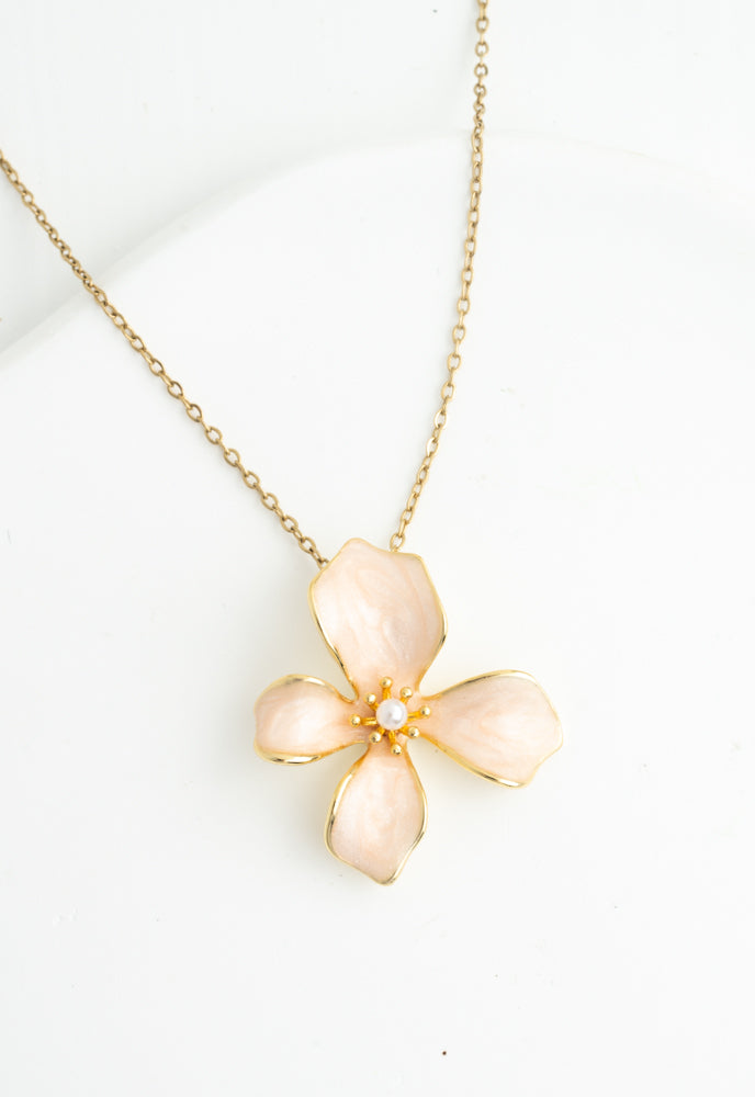 Hope in Bloom Necklace in Misty Rose