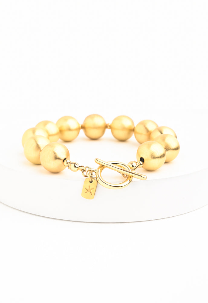 En Vogue Ball Bracelet in Gold