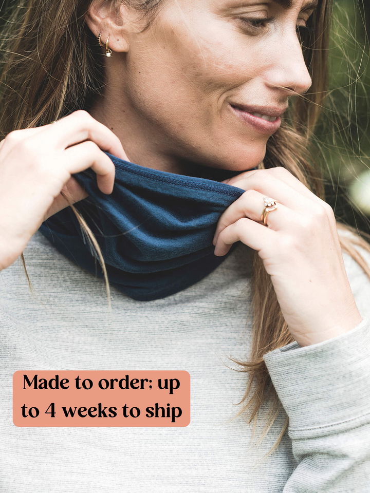 Merino Snood Navy