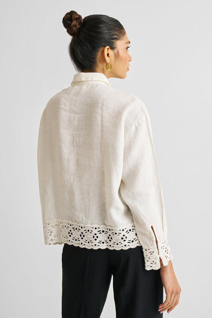 Button-down with Lace Shirt in Off-white