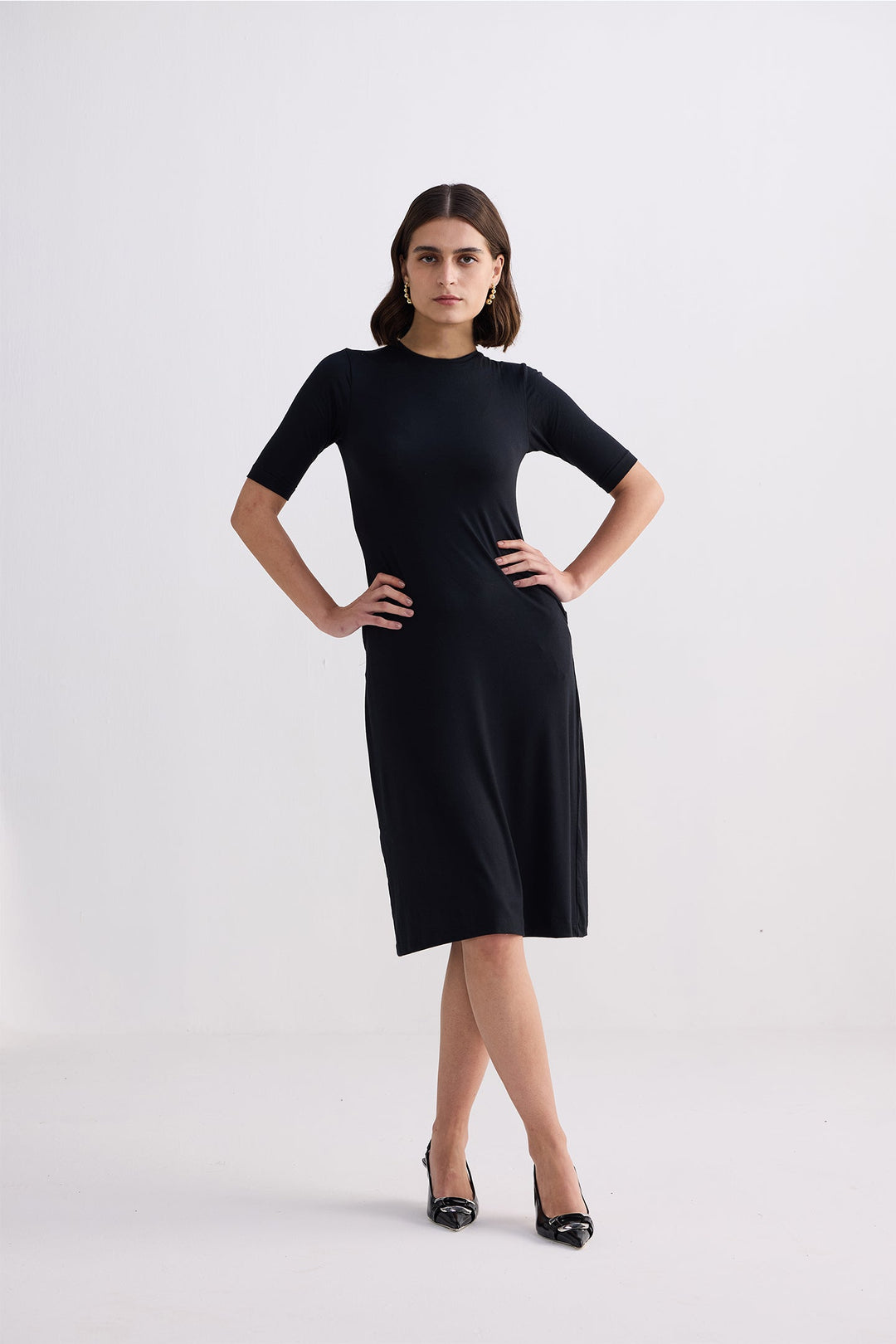 High Crew Neck Elbow Sleeves Fitted Dress in Black