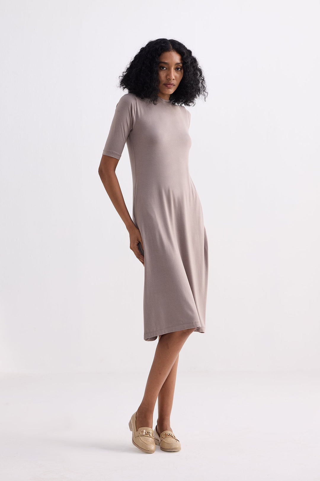 High Crew Neck Elbow Sleeves Fitted Dress in Dusty Brown