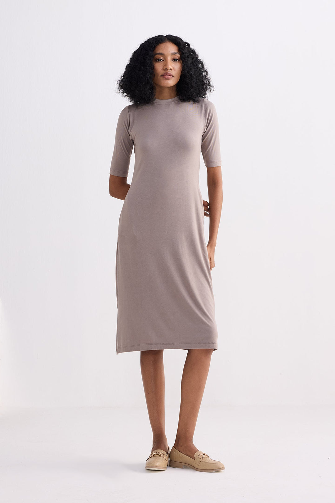 High Crew Neck Elbow Sleeves Fitted Dress in Dusty Brown