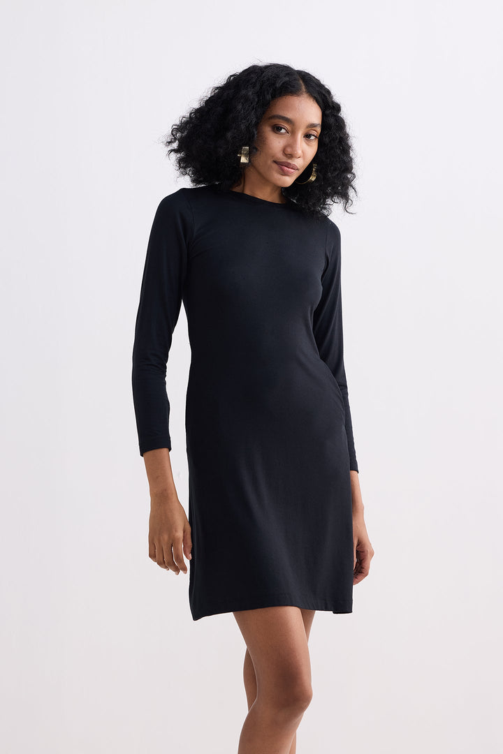 Long Sleeves Fitted Short Dress in Black