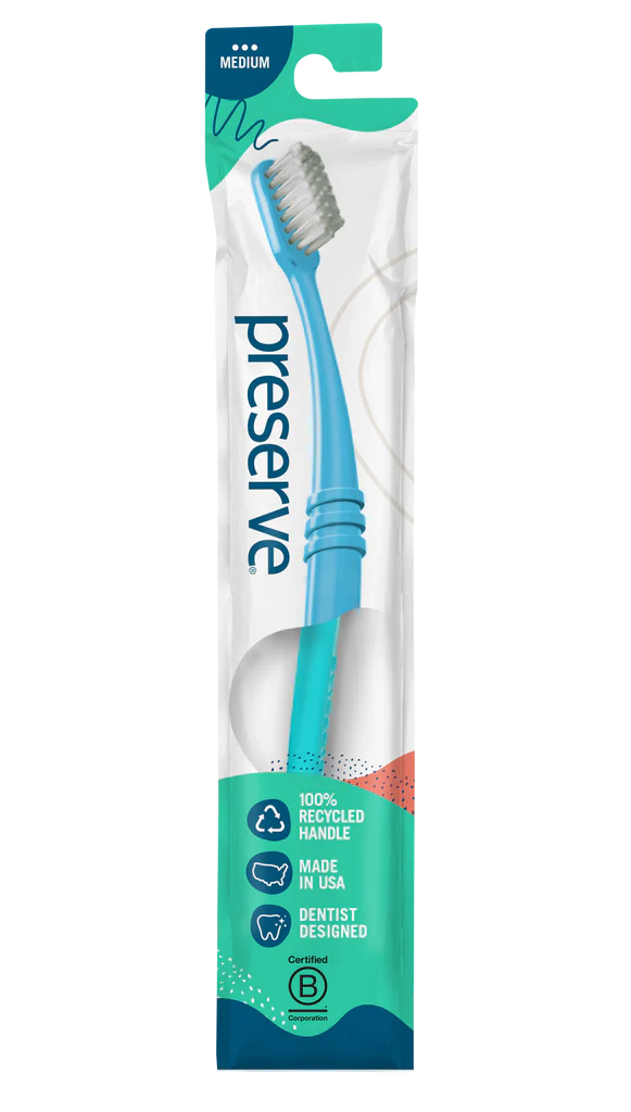 Toothbrush in Lightweight Pouch