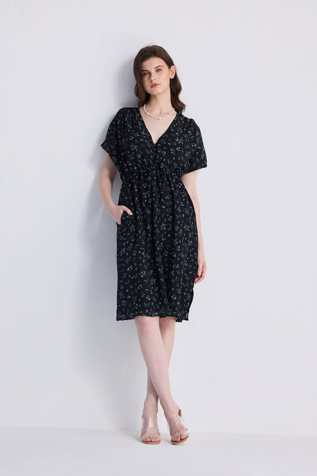 Gathered Knee-length Dress in Dark Blue Florals