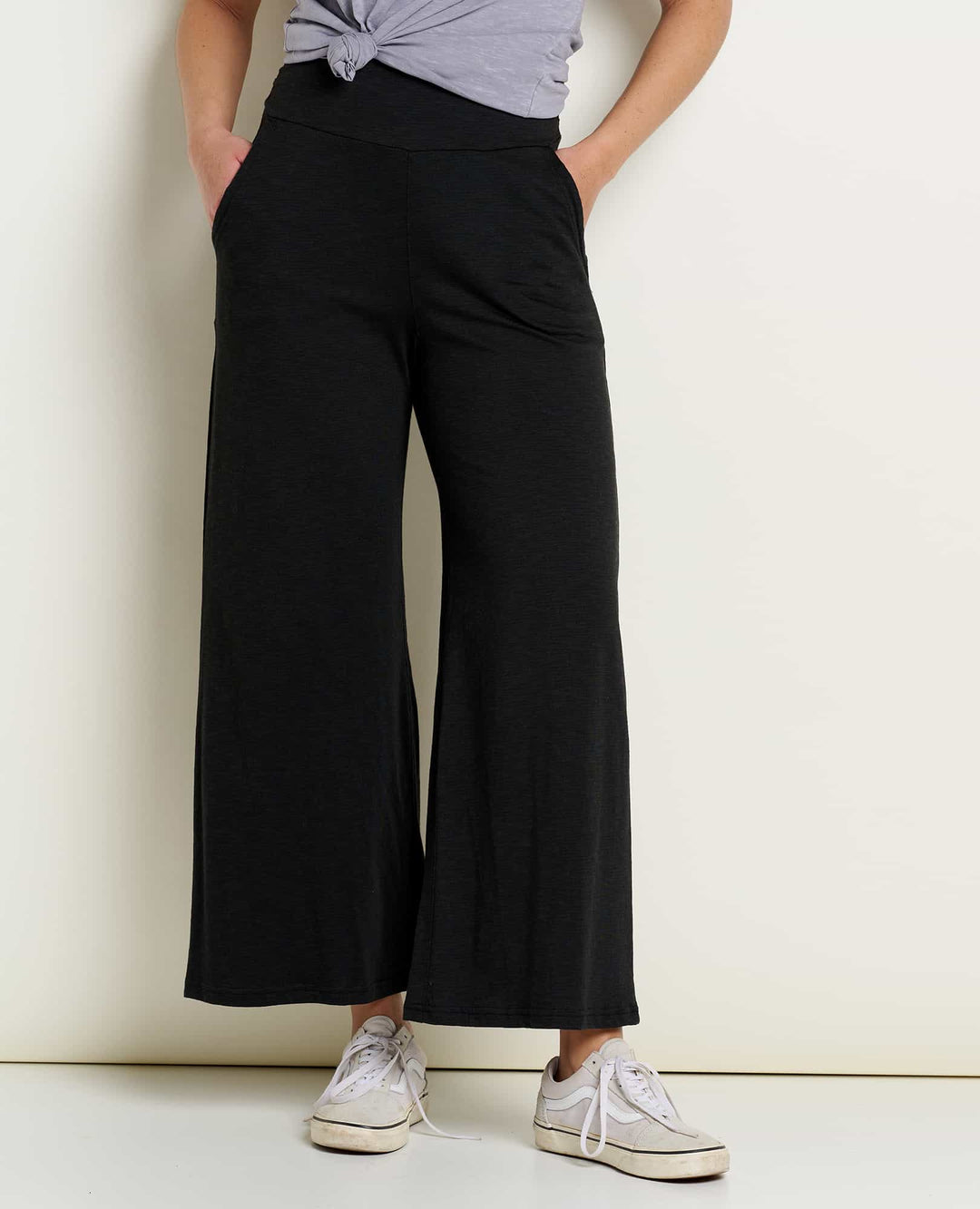 Chaka Wide Leg Pull On Pant