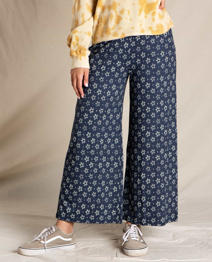 Chaka Wide Leg Pull On Pant