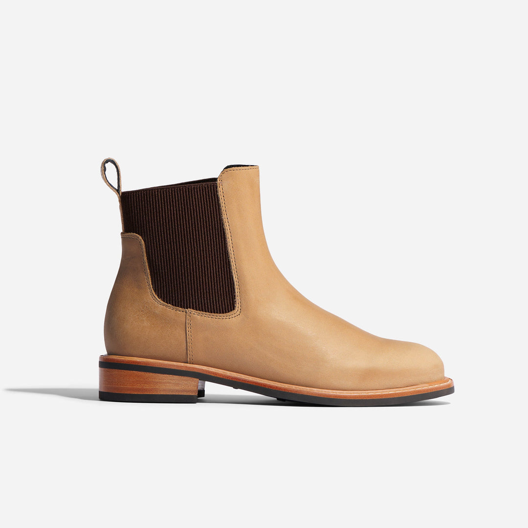 Carmen Chelsea Boot 2.0 Almond