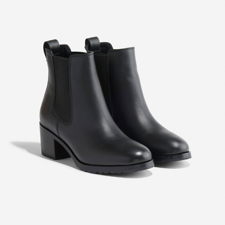 Ana Go-To Heeled Chelsea Boot Black/Black