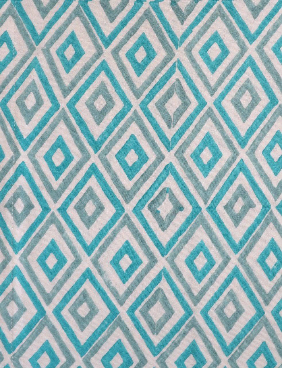 Lakeshore Organic Top