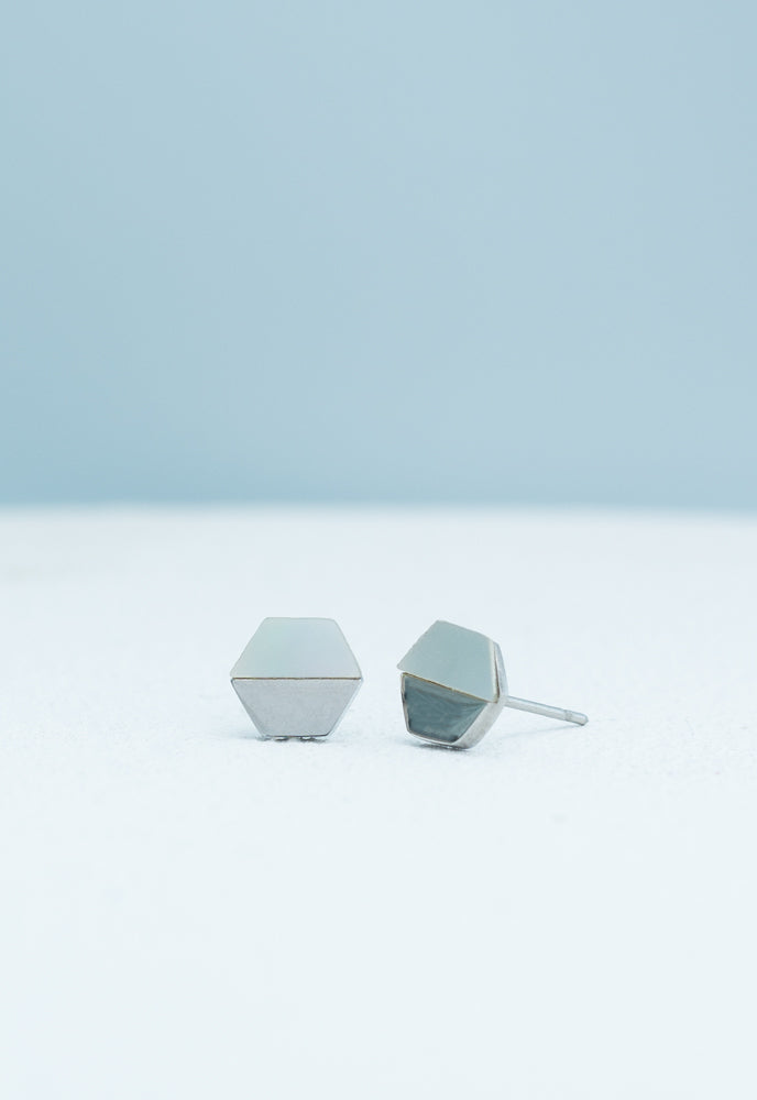 Dorothy Hexagon Shell Stud Earrings