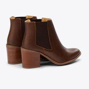 Heeled Chelsea Commuter Boot Chocolate