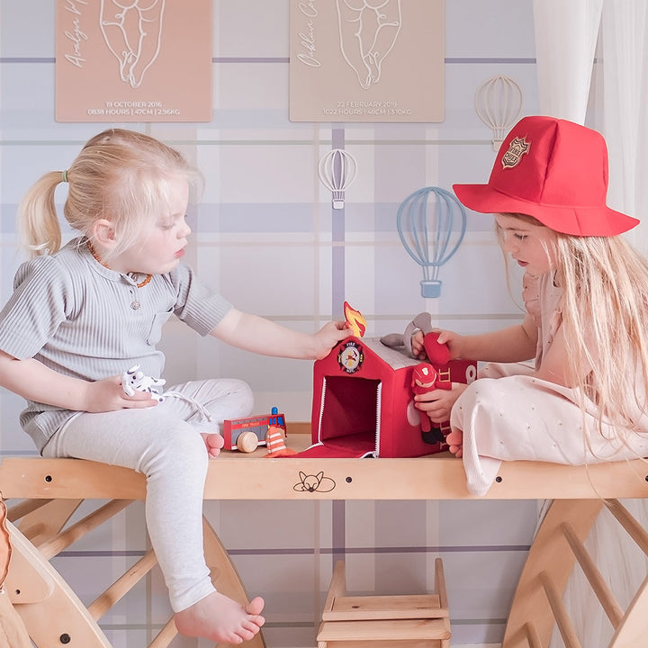 Fire Station with Hat & Accessories