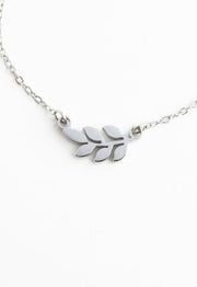 Rowen Leaf Necklace in Silver