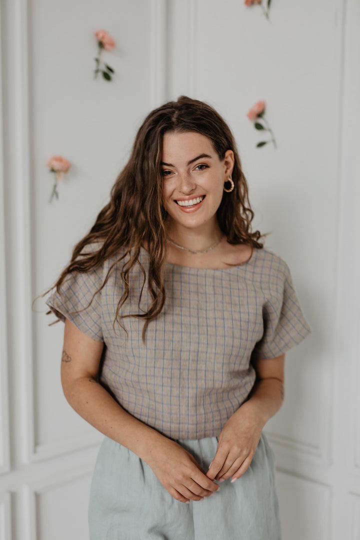 Linen crop top with buttons LISA