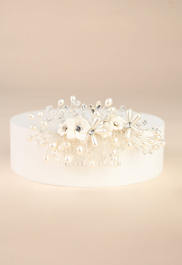 Pearl Blossom Dainty Flower and Crystal Comb