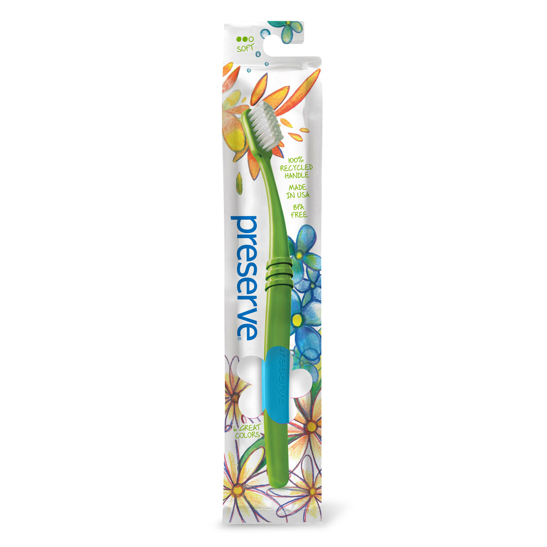 Toothbrush in Lightweight Pouch