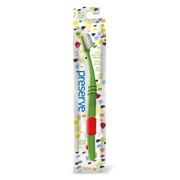 Toothbrush in Lightweight Pouch