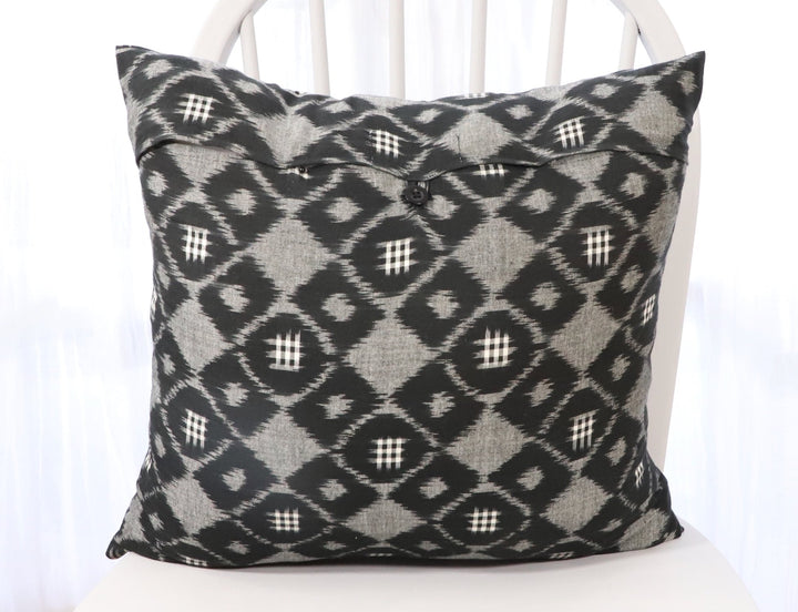 Black Geometric Pillowcase