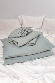 Linen sheets set in Sage Green