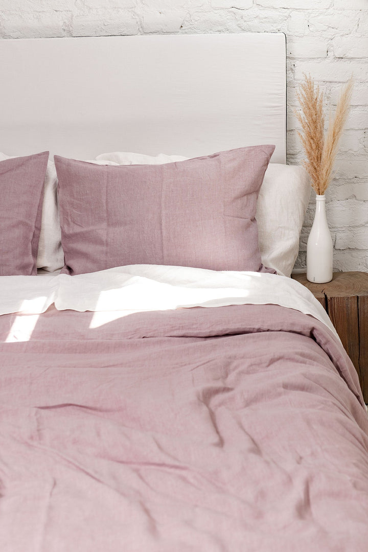 Linen bedding set in Dusty Rose