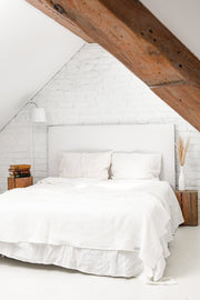 Linen waffle bed throw in White