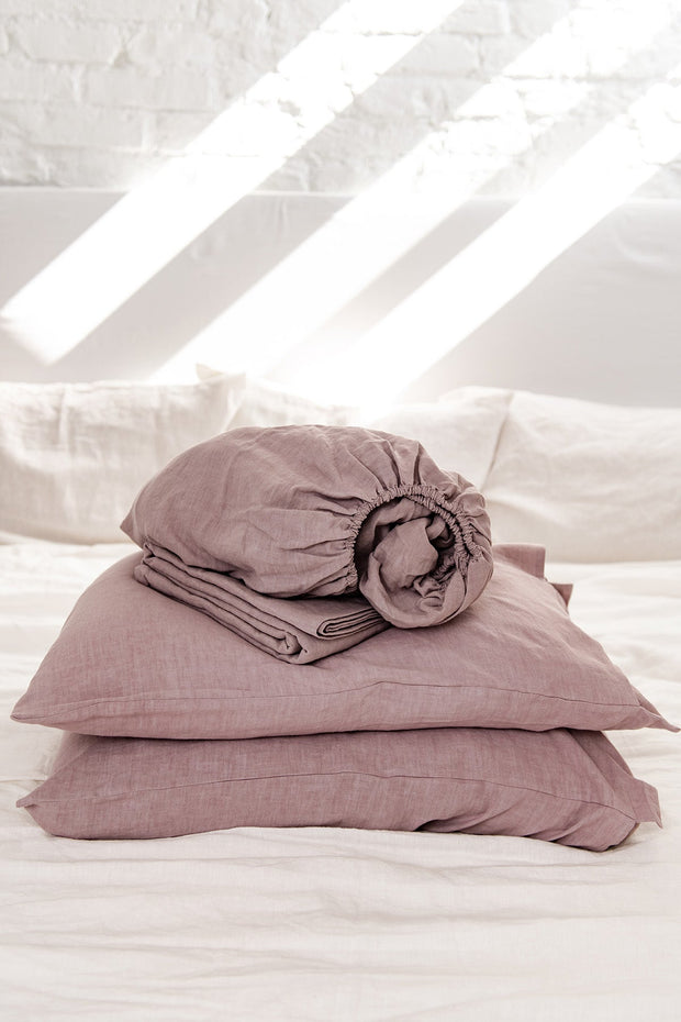 Linen sheets set in Rosy Brown
