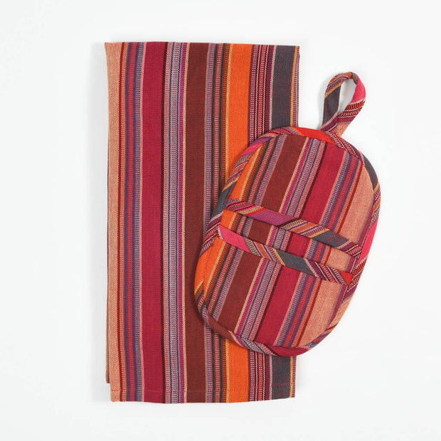 Dish Towel & Pot Holder Gift Set | Berry Jubilee