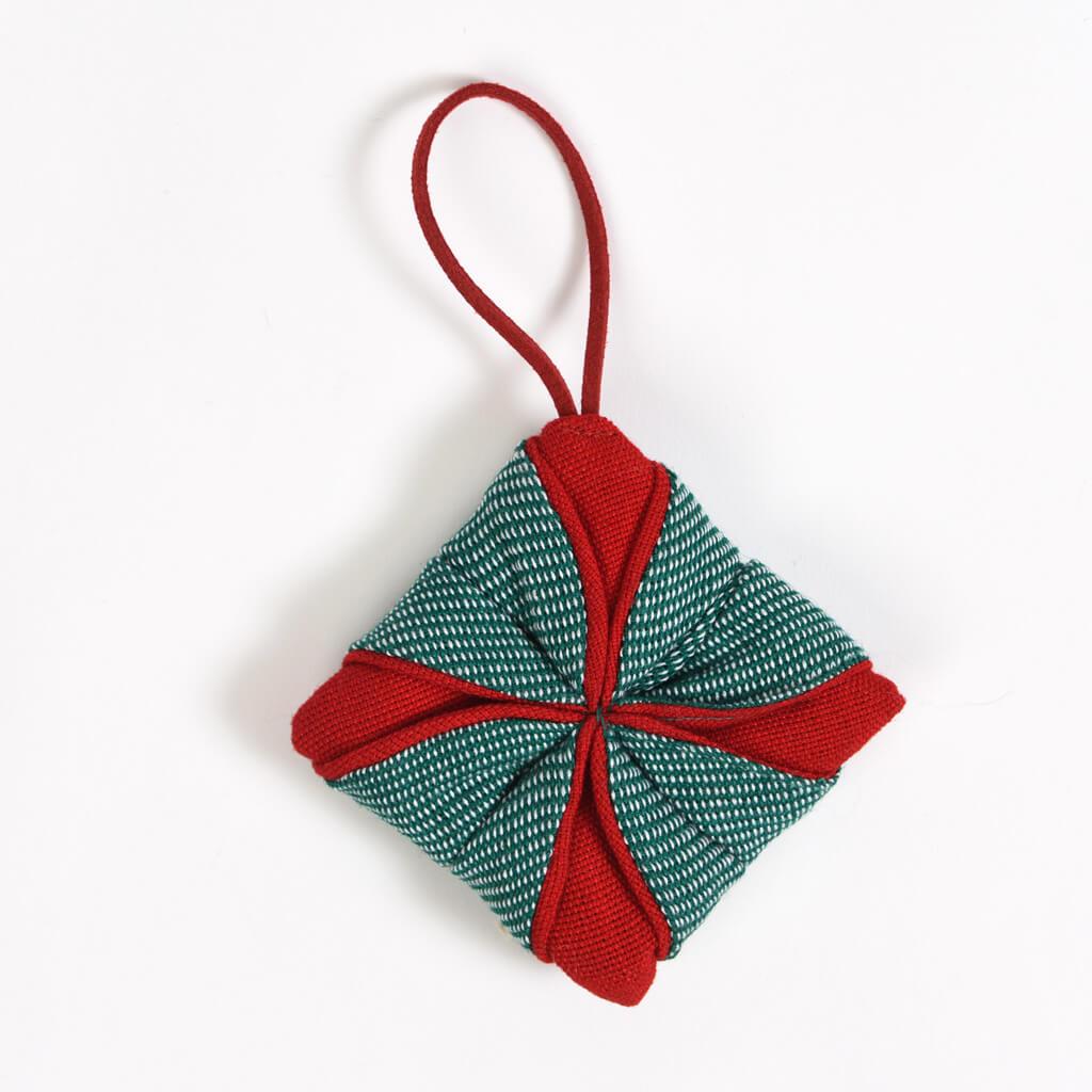 Christmas Ornaments | Origami Packages