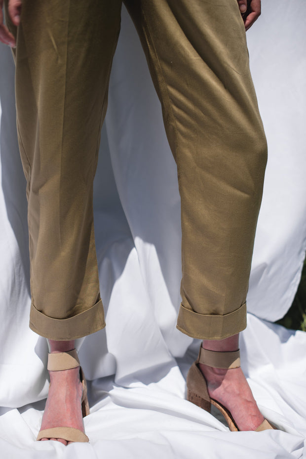 Beth Trousers: Olive Gray