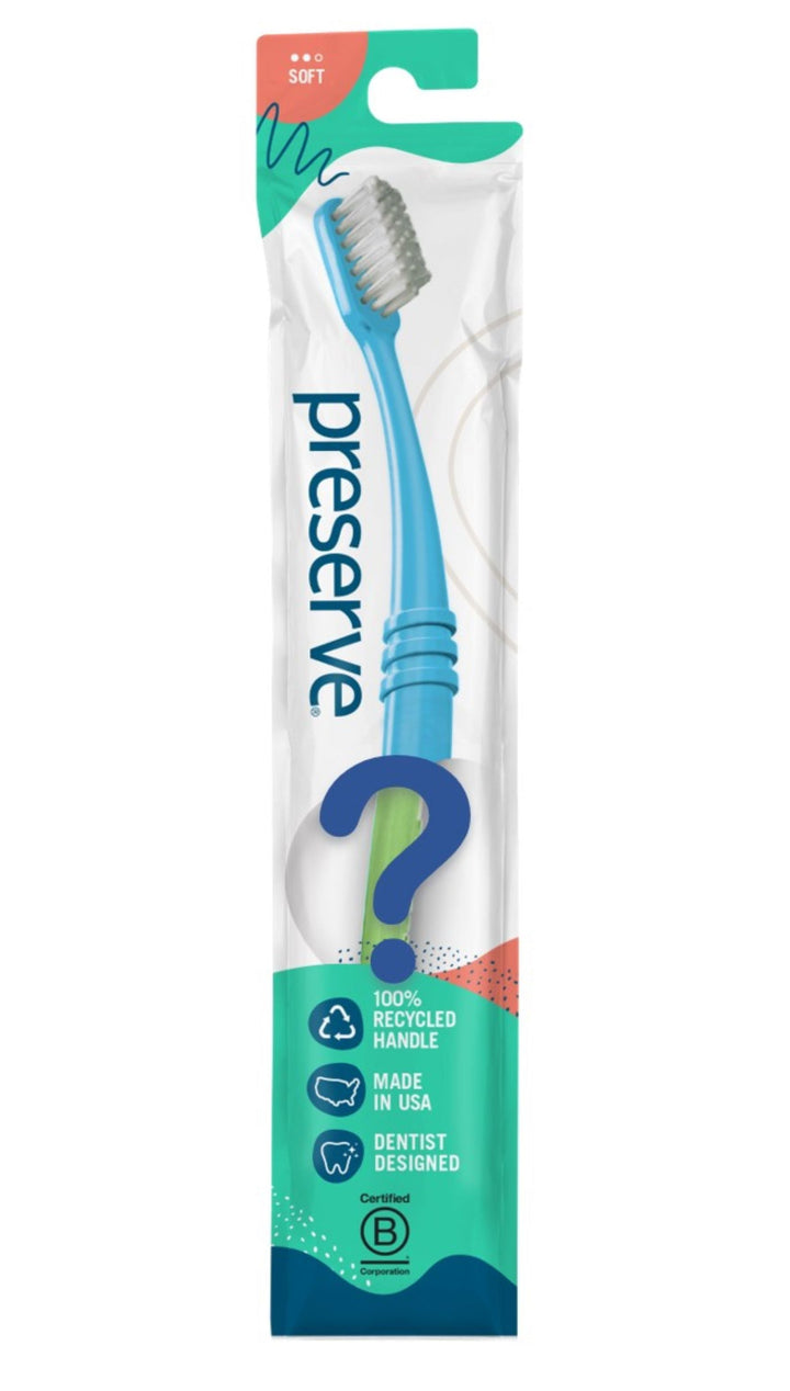 Toothbrush in Lightweight Pouch