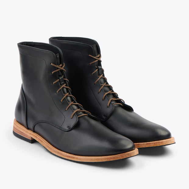 Everyday Lace-Up Boot Black