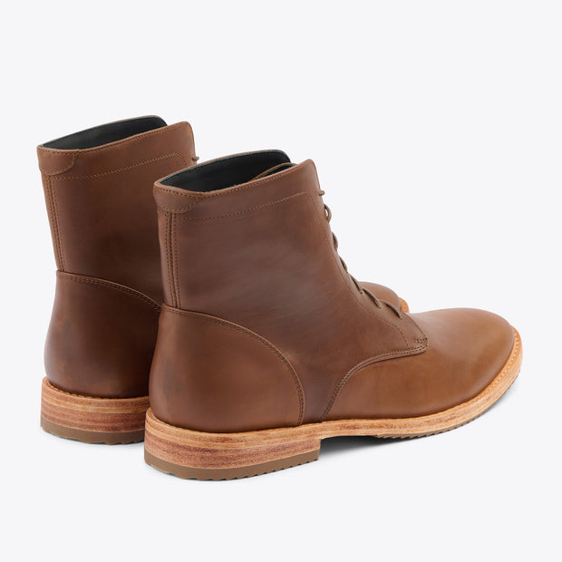 Everyday Lace-Up Boot Brown