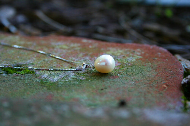 Pearl of Great Worth Necklace