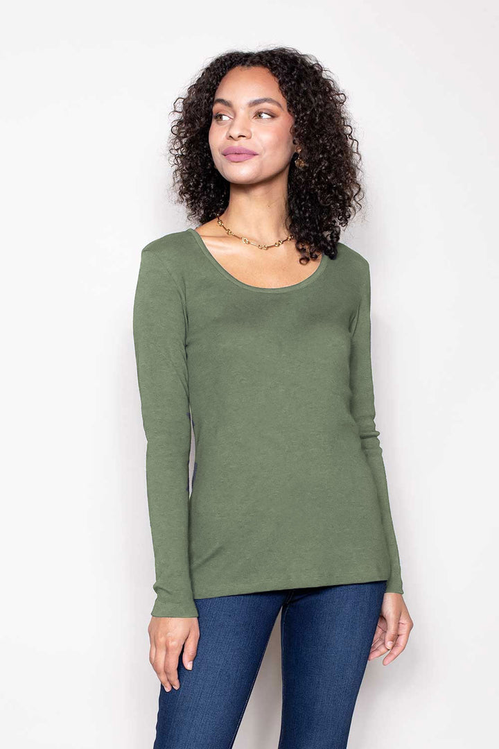 Essential Long Sleeve Scoop