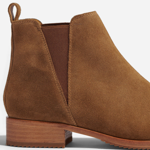 Eva Everyday Chelsea Boot Taupe Suede