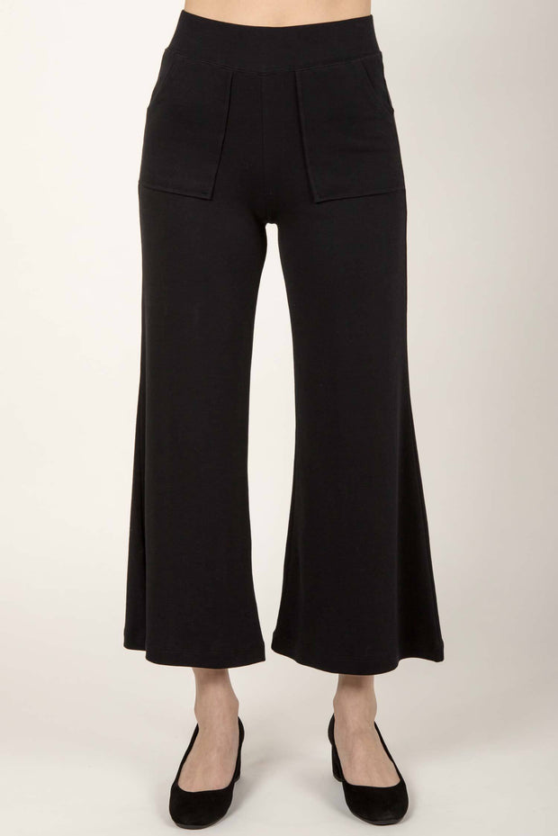 Essential Cropped Wide Leg Pant