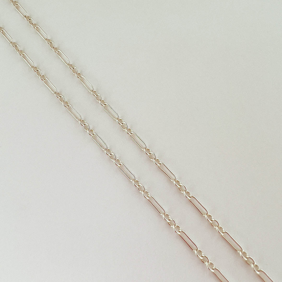 Lily Chain Necklace