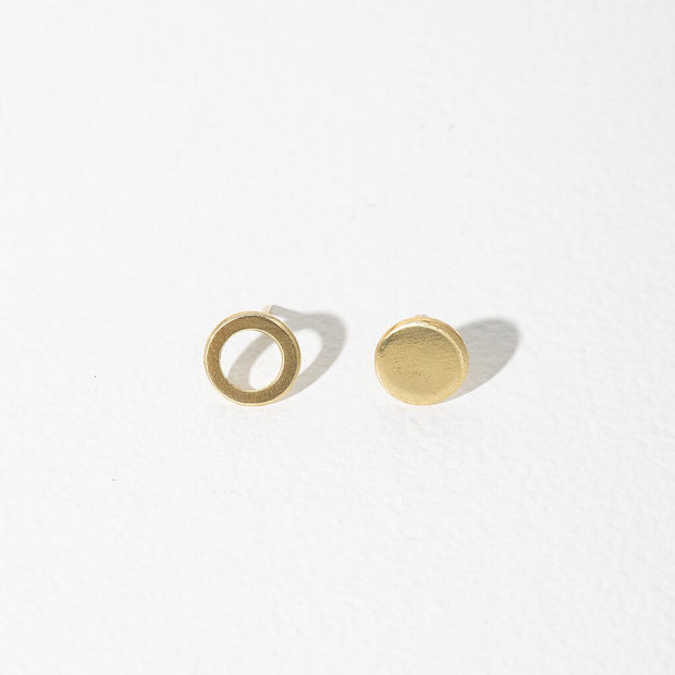 Circle Stud Earrings | Brass