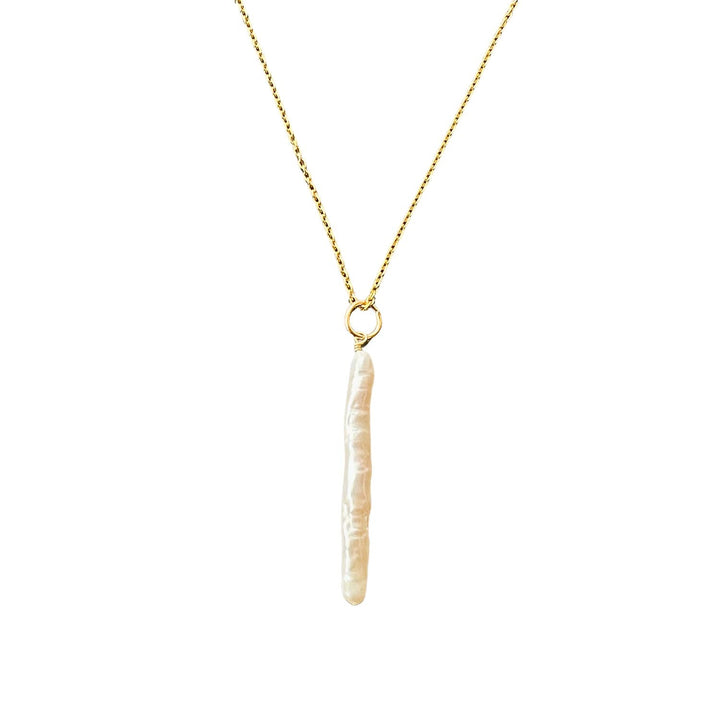 Nora Pearl Necklace in Gold