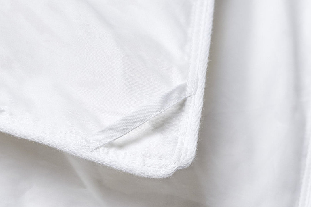 Sateen White Goose Down Comforter