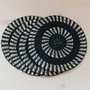 Two-tone Round Woven Placemats - Abaca Fiber | LIKHÂ